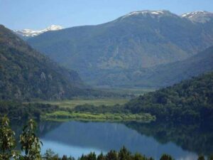 Foto de Camping Tres Bahías - Parque Nacional Los Alerces